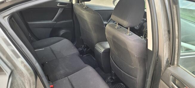 Mazda 3 sedan 1,6 D Runowo Krajeńskie - zdjęcie 3