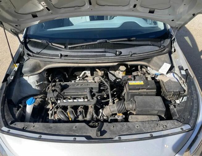 Sprzedam Hyundai i20 II 2015 Piszczaty-Piotrowięta - zdjęcie 8