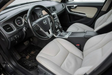 Volvo V60 1.6T 180KM Summum ! Full Opcja Super Stan ! Opłacone ! Zwoleń - zdjęcie 7