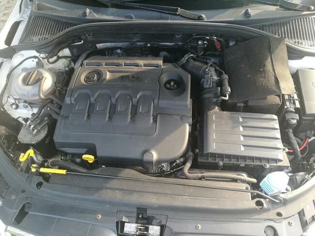 Skoda Octavia Kombi 1,6tdi salon PL Ozorków - zdjęcie 10