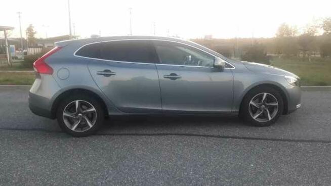 Volvo V40 D2 SUMMUM grudzień 2014, BEZWYPADKOWY, NAVI, skóra Toruń - zdjęcie 3