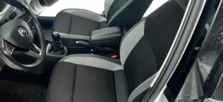 Sprzedam Skodę Rapid z 2019 Przeginia - zdjęcie 9