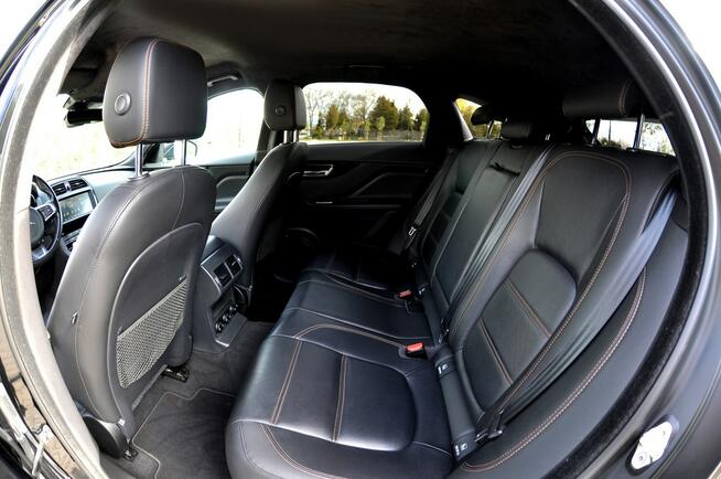 Jaguar F-PACE 2.0 180KM Skóra Navi Led Kamera Serwis Płock - zdjęcie 10