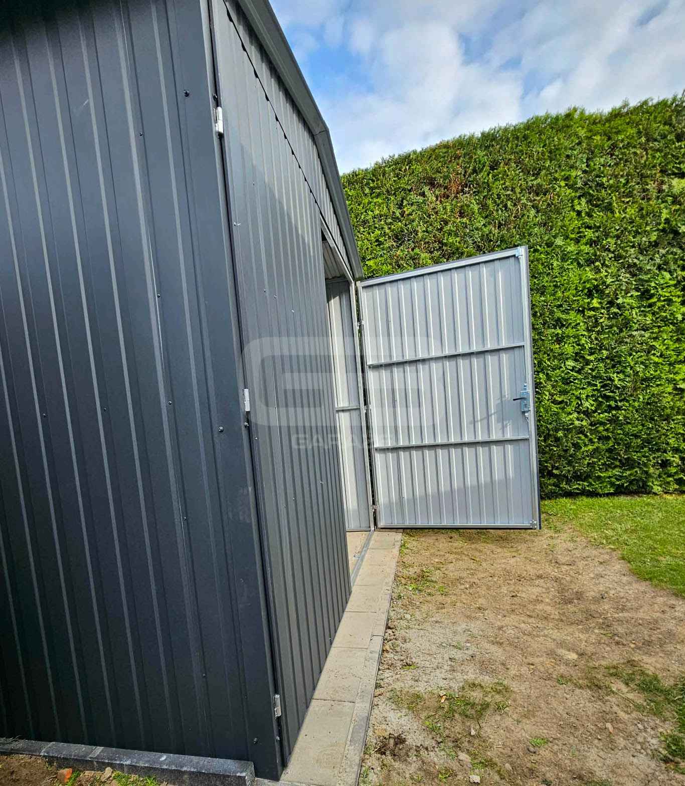 Garaż blaszany 2,5x5m - brama dwuskrzydłowa - wolnostojący dach  GB130 Grudziądz - zdjęcie 3