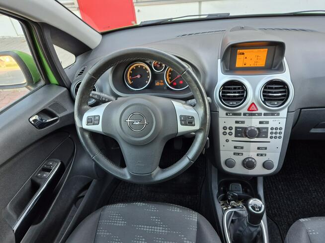 Opel Corsa Oryginał Stan Bezwypadkowy I Właściciel Serwis do końca 5D Zielona Łąka - zdjęcie 6