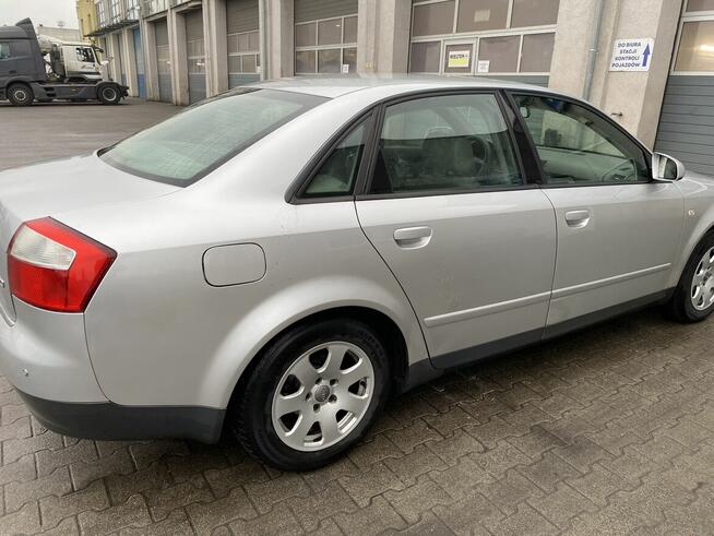 Samochód Audi A4 B6+LPG srebrny Szczecin - zdjęcie 3