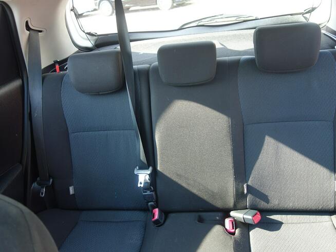 Toyota Yaris Nowa Bateria Stan Bdb Słupsk - zdjęcie 11