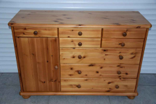 komoda z drewna sosnowego - jak nowa