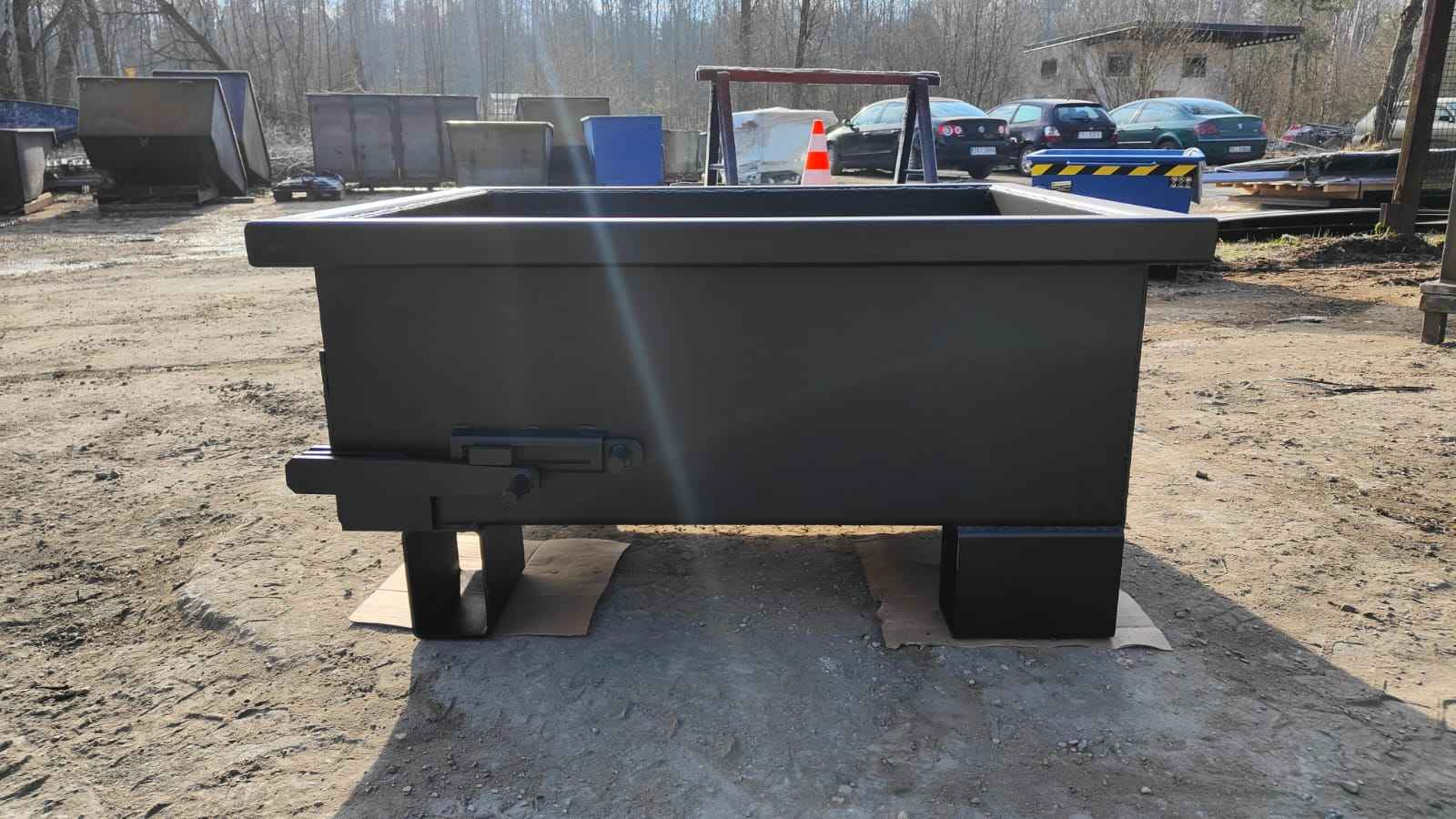 Pojemnik na zendre 250 L Bartków - zdjęcie 3