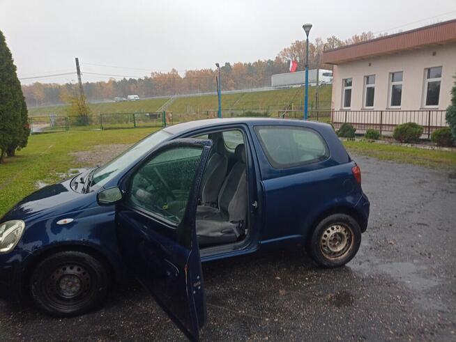 Toyota Yaris Poręba - zdjęcie 4