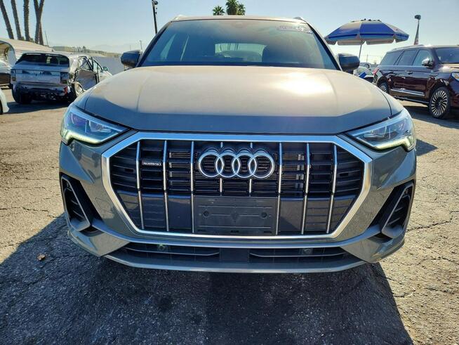 Audi Q3 Bogata wersja wyposażenia / S-Line / niski przebieg Cieszyn - zdjęcie 3