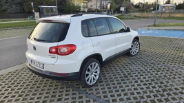 VW Tiguan I 2.0 iguan 2010r Biały /Czarne Wnętrze / Klima / Skarżysko-Kamienna - zdjęcie 9
