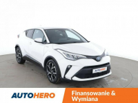 Toyota C-HR full LED kamera i czujniki parkowania Warszawa - zdjęcie 9