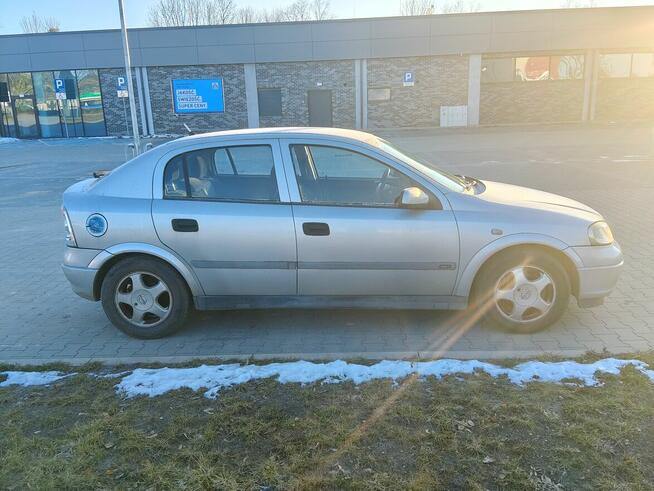 Opel Astra Konin - zdjęcie 1