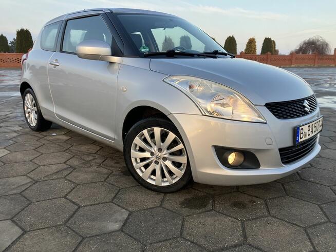 Suzuki Swift, Klimatronik, podgrzewane siedzenia z Niemiec Żnin - zdjęcie 2