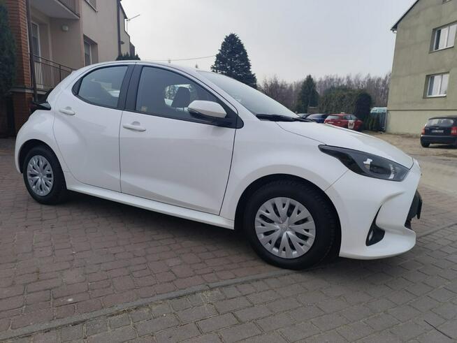 Toyota Yaris 2023/SALON POLSKA/FV23%/stan bdb/1wł/gwarancja Ełk - zdjęcie 6