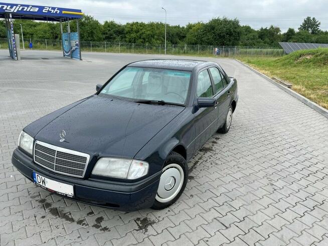 Sprzedam Mercedesa W202 oryginał 1995 Wrocław - zdjęcie 3