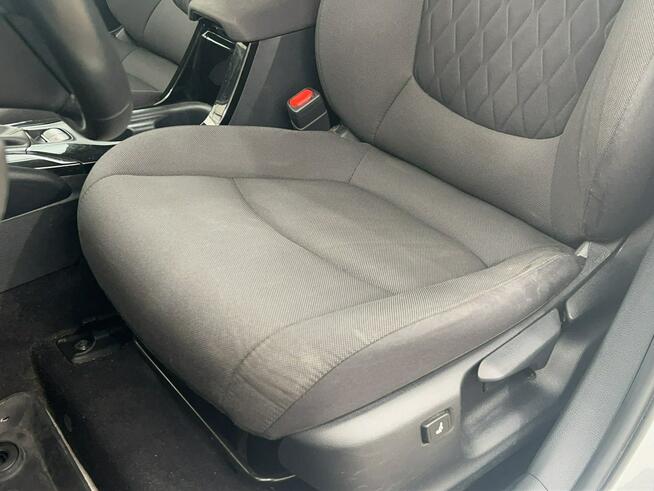Toyota Corolla 1.8 Hybrid GPF Comfort sedan Warszawa - zdjęcie 10