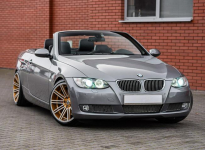 BMW 335