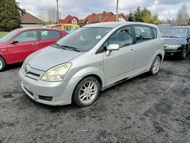 Toyota Corolla Verso 2.0 D-4D 115km 05r 7os Tarnów - zdjęcie 2