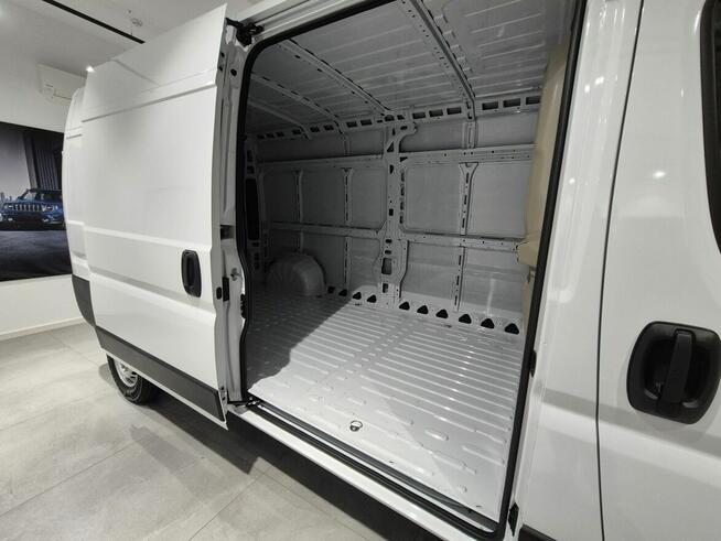 Opel Movano Furgon L3H2 Nowy Targ - zdjęcie 9