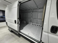 Opel Movano Furgon L3H2 Nowy Targ - zdjęcie 9