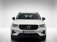 Volvo XC 40 B4 Plus Dark aut ! Z Polskiego Salonu ! Faktura VAT ! Warszawa - zdjęcie 8