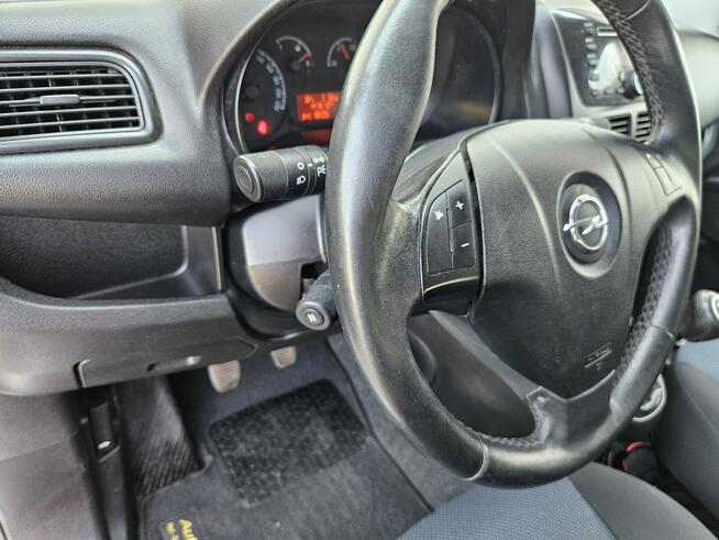 Opel Combo 1,4 120 kM Bardzo ładny Rybnik - zdjęcie 10