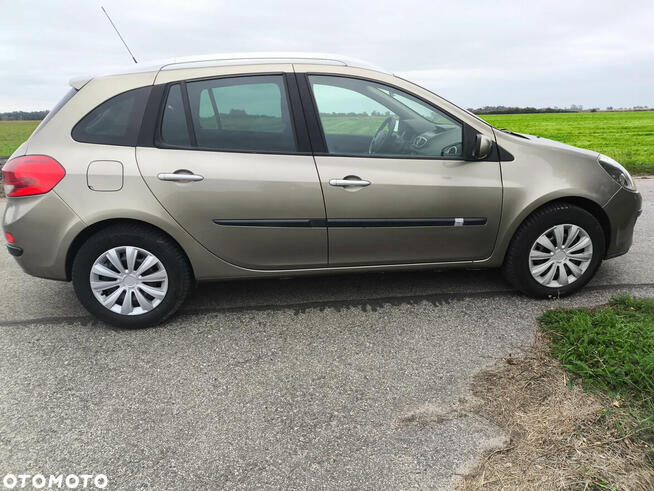 Renault Clio 1.2 16V TCE Luxe Chełmce - zdjęcie 7