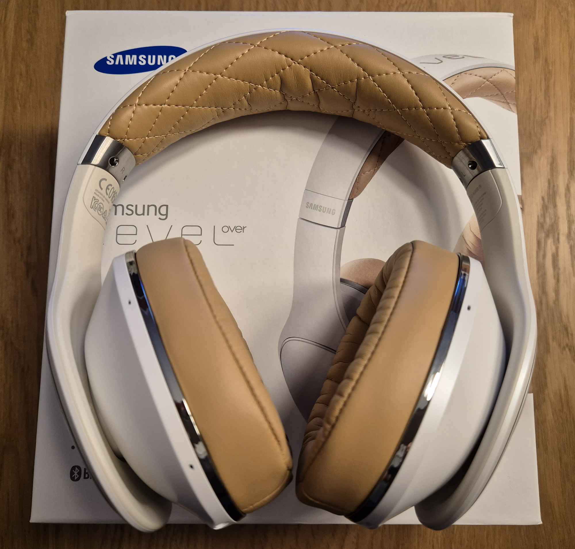 Słuchawki Samsung Level Over-Ear Bluetooth Białe - EO-AG900BWEGWW Bemowo - zdjęcie 7