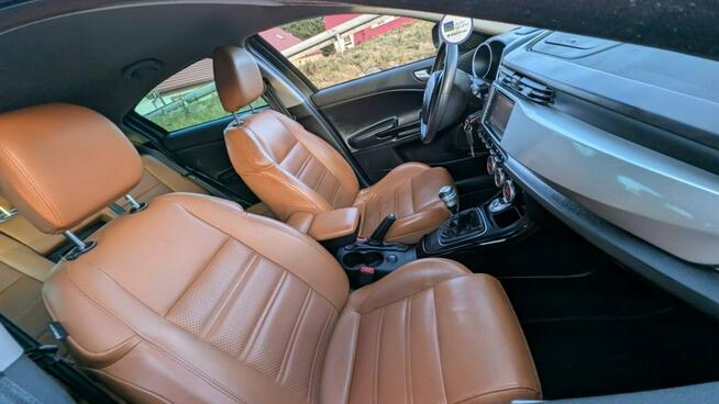 Alfa Romeo Giulietta 1,4 benzyna, skóry, Navi Kamienna Góra - zdjęcie 5