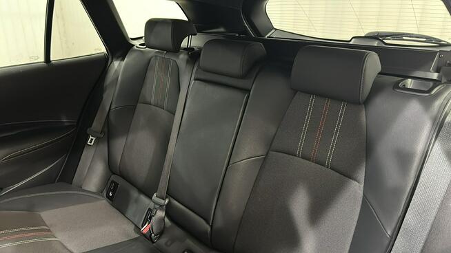 Toyota Corolla 2.0 Hybrid GR Sport Kombi Warszawa - zdjęcie 12