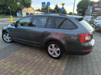 Škoda Octavia 2.0 TDi 150KM Klimatronic Navi Łuków - zdjęcie 8
