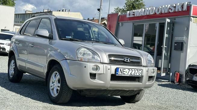Hyundai Tucson 2.0 Benzyna Moc 141KM Zarejestrowany Ubezpieczony Elbląg - zdjęcie 1
