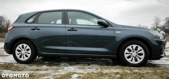 Hyundai i30 1.5 DPI Classic + Mościska - zdjęcie 3