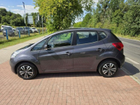 Kia Venga 1,6 benzyna z automatyczną skrzynią biegów 57 tyś km !!! Cielcza - zdjęcie 3