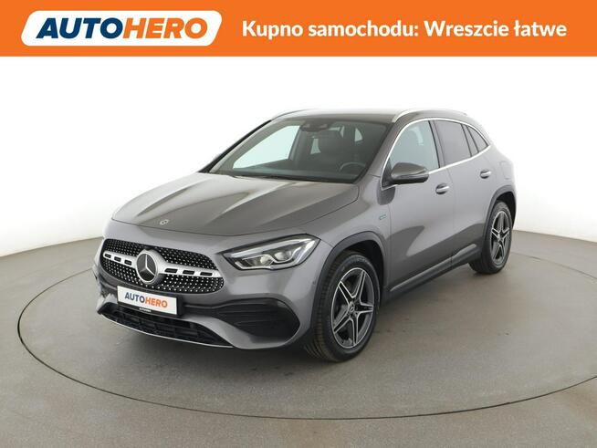 Mercedes GLA 250 phev amg line kamera grzane fotele ambient auto klima Warszawa - zdjęcie 1