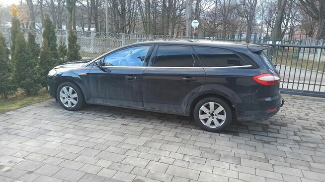 Mondeo z 2008 roku w bogatej wersji Titanium X. Uszkodzony. Rymanów - zdjęcie 3
