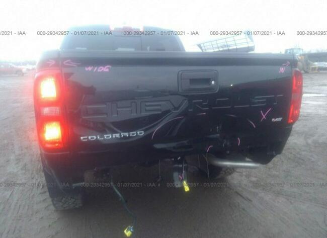 Chevrolet Colorado 2021, 3.6L, 4x4, lekko uszkodzony tył Słubice - zdjęcie 5