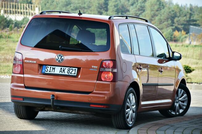 Volkswagen Touran 1,9 TDI 105KM 7-foteli Lift 6-bieg Ostrów Mazowiecka - zdjęcie 8