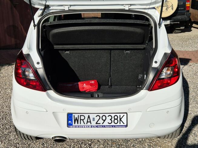 Opel Corsa 2012r, 1.4B 90KM, Wyjątkowa Wersja Czarno-Biała, Alus 17 Radom - zdjęcie 7