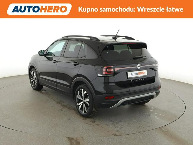Volkswagen T-Cross navi PDC grzane fotele climatronic tempomat Warszawa - zdjęcie 4