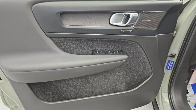 Volvo C40 Recharge AWD Ultimate ! Z Polskiego Salonu ! Faktura Vat ! Warszawa - zdjęcie 10