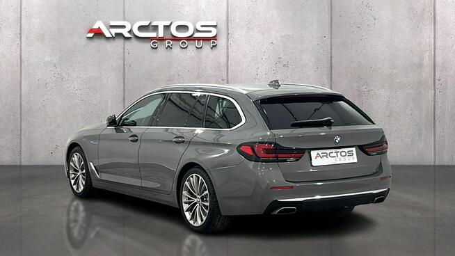 BMW 530 xDrive  mHEV Luxury Line Kombi Warszawa - zdjęcie 3