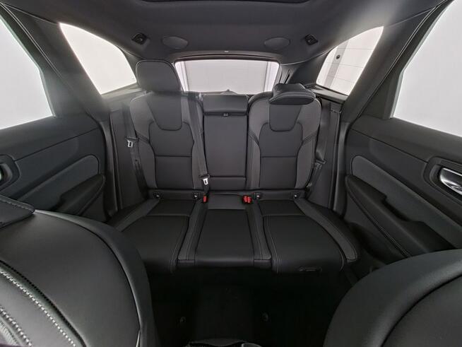 Volvo XC 60 B5(B) AWD Black Edition *Gwarancja*FV23%* Tychy - zdjęcie 7