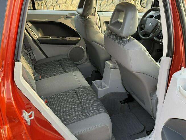 DODGE CALIBER 1,8 BENZYNA + INST. GAZ  ZAREJESTROWANY Gostyń - zdjęcie 8