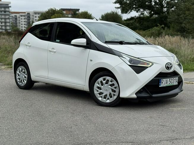 Toyota Aygo 1.0 AUTOMAT, salon Polska, Vat 23% Rzeszów - zdjęcie 10