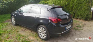 Opel Astra J 2013r. 2.0 CDTI 165KM Grójec - zdjęcie 8