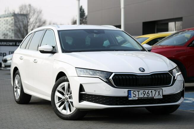 Škoda Octavia 1.5 TSI 150 Selection bezwypadkowa, serwisowana Tychy - zdjęcie 2