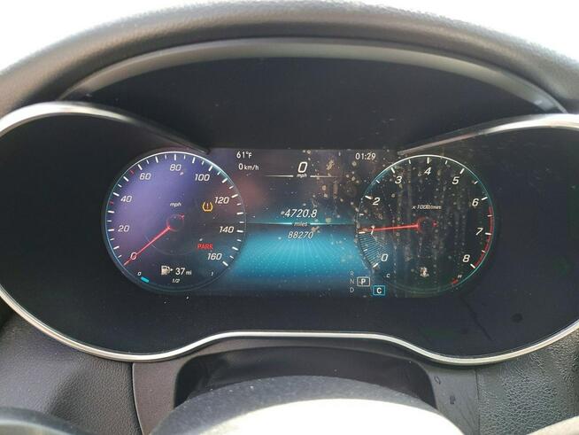 Mercedes C 300 4Matic / pakiet AMG / niski przebieg Warszawa - zdjęcie 9